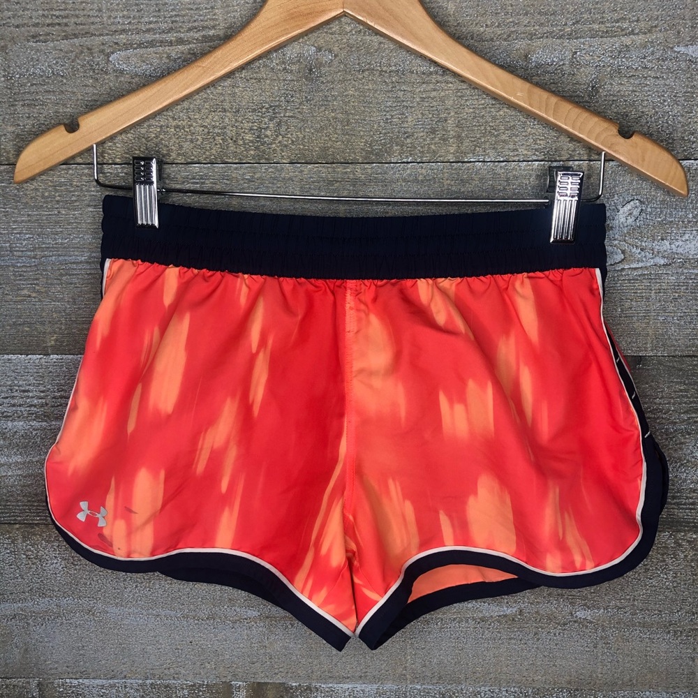 Under Armour heat gear running active shorts